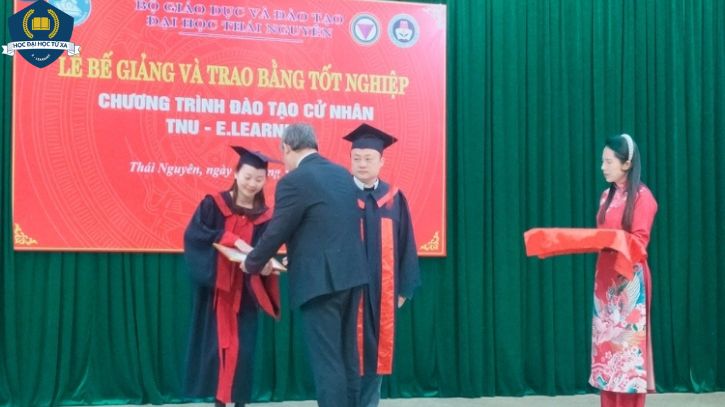 Sinh viên tốt nghiệp học đại học từ xa đại học Thái Nguyên