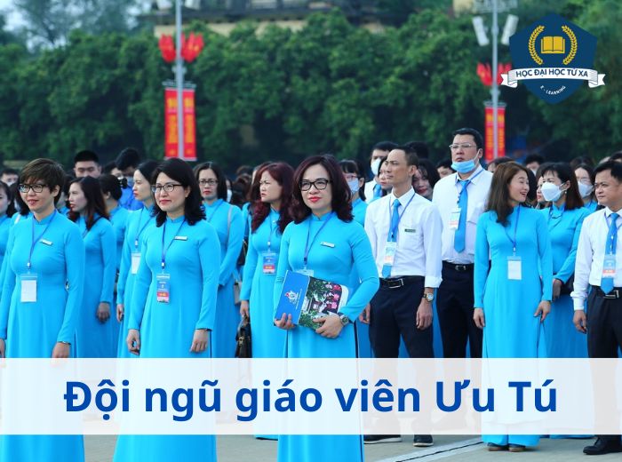 Đội ngũ giáo viên Khoa Du lịch trường đại học Mở Hà Nội
